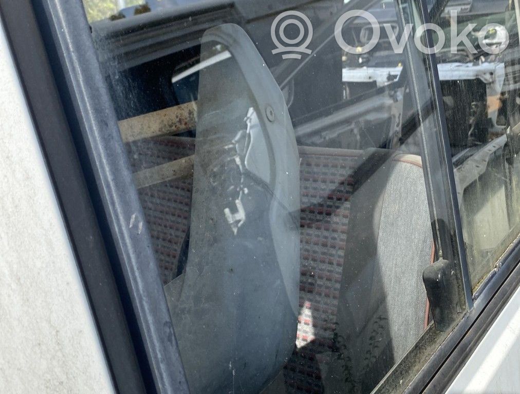 Renault Trafic I Geam ușă spate 