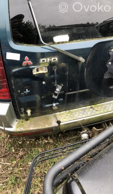 Mitsubishi Pajero Tylna klapa bagażnika 