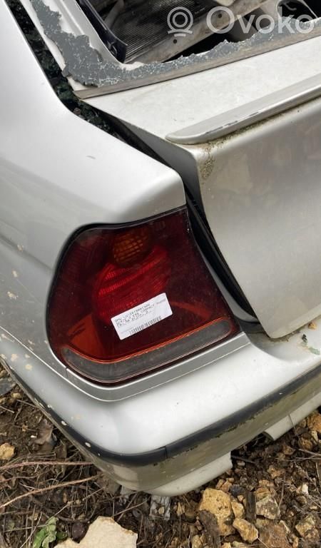 BMW 3 E46 Galinis žibintas kėbule 