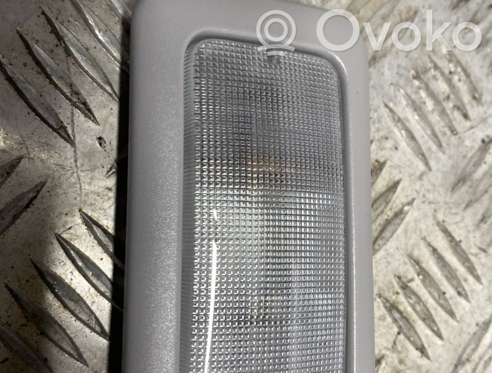 Peugeot Bipper Luz del asiento delantero 