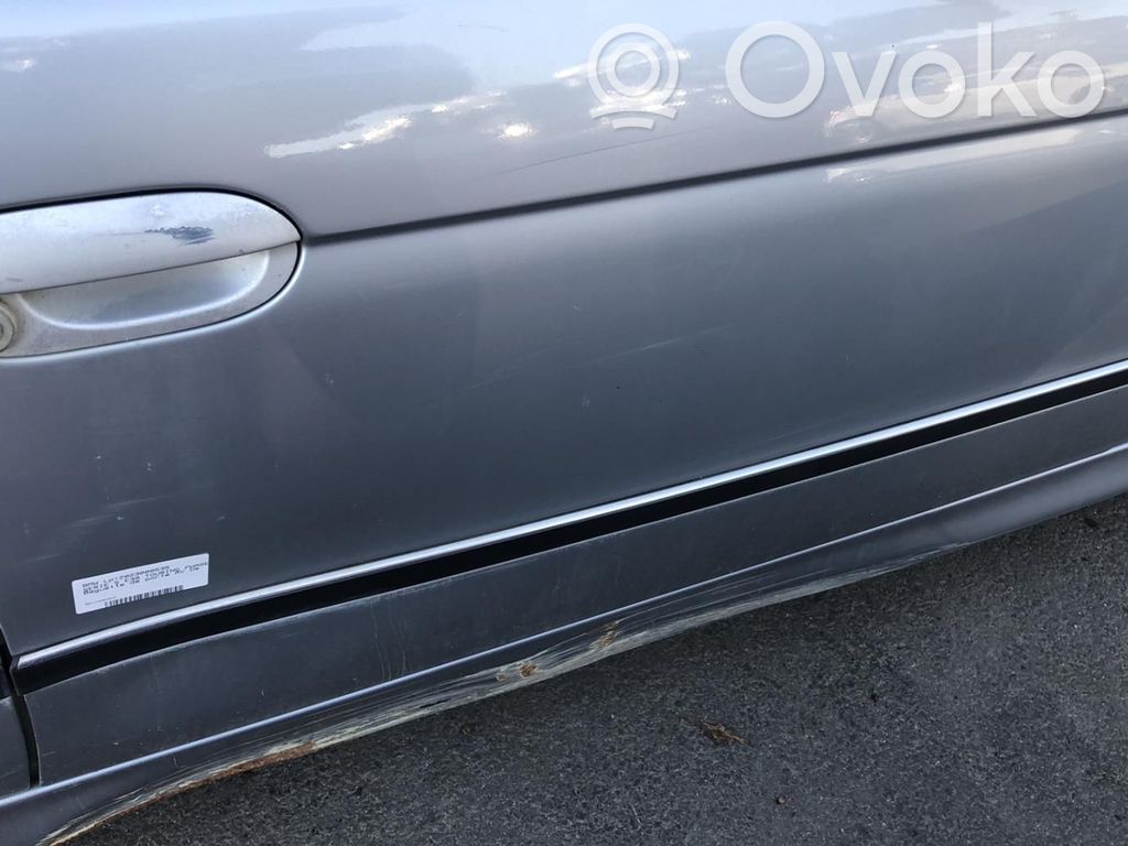BMW 5 E39 Listwa drzwi przednich 