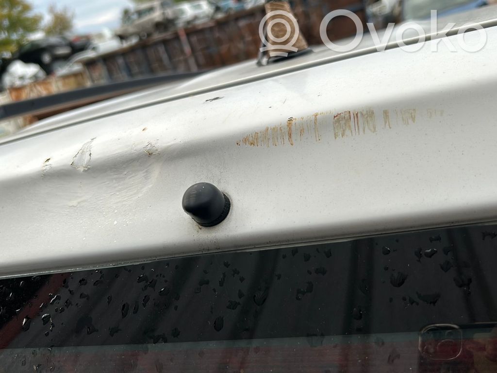 Opel Agila A Puerta del maletero/compartimento de carga 