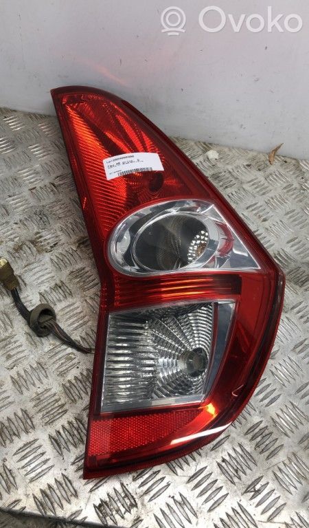 Suzuki Splash Galinis žibintas kėbule 