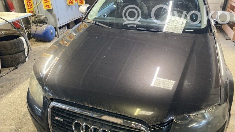 Audi A3 S3 8P Vano motore/cofano