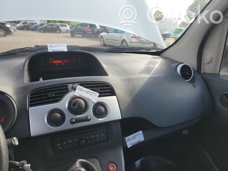 Renault Kangoo II Panel de instrumentos 