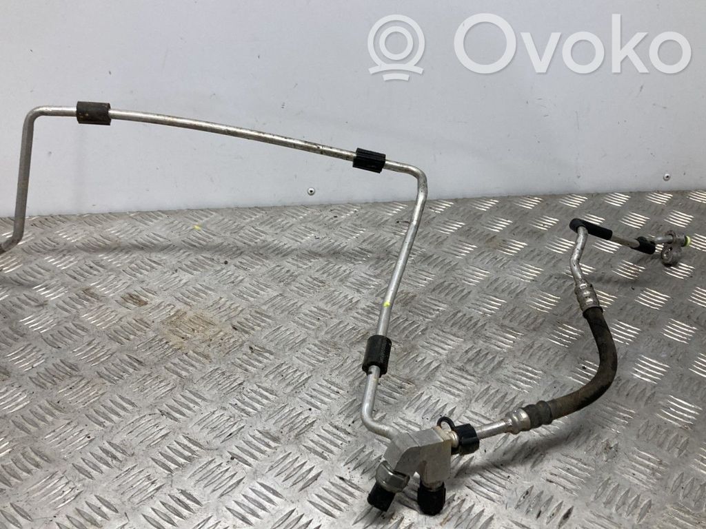 BMW 3 F30 F35 F31 Conductă/furtun aer condiționat (A/C)