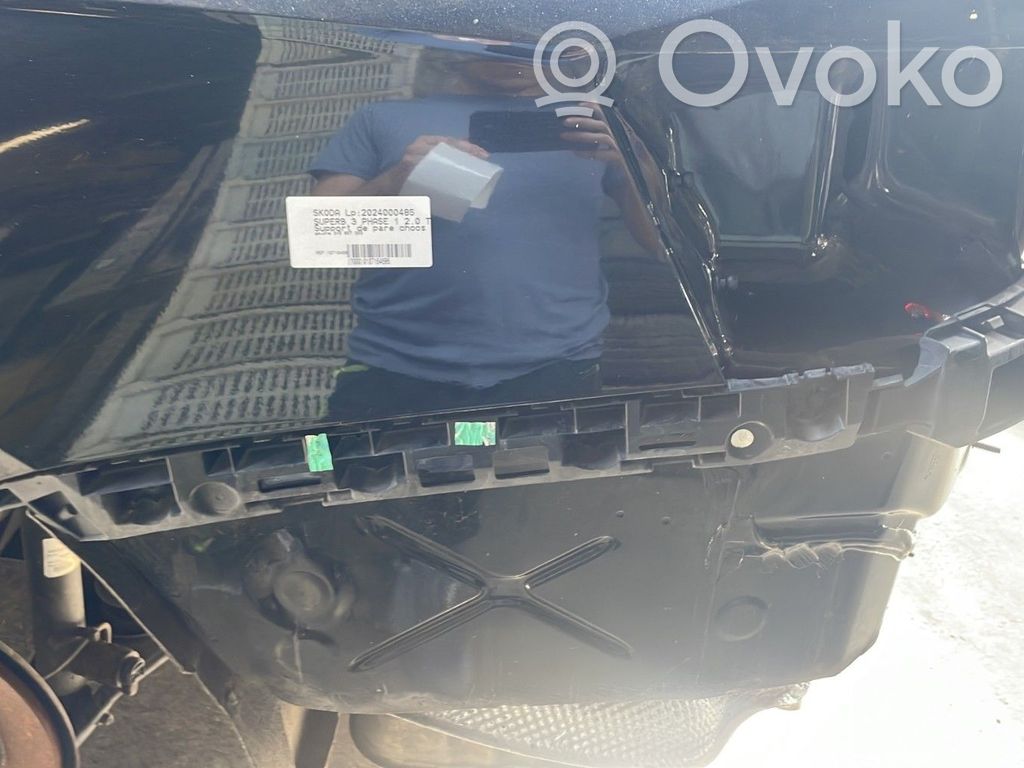Skoda Superb B8 (3V) Suport montare bară spate 