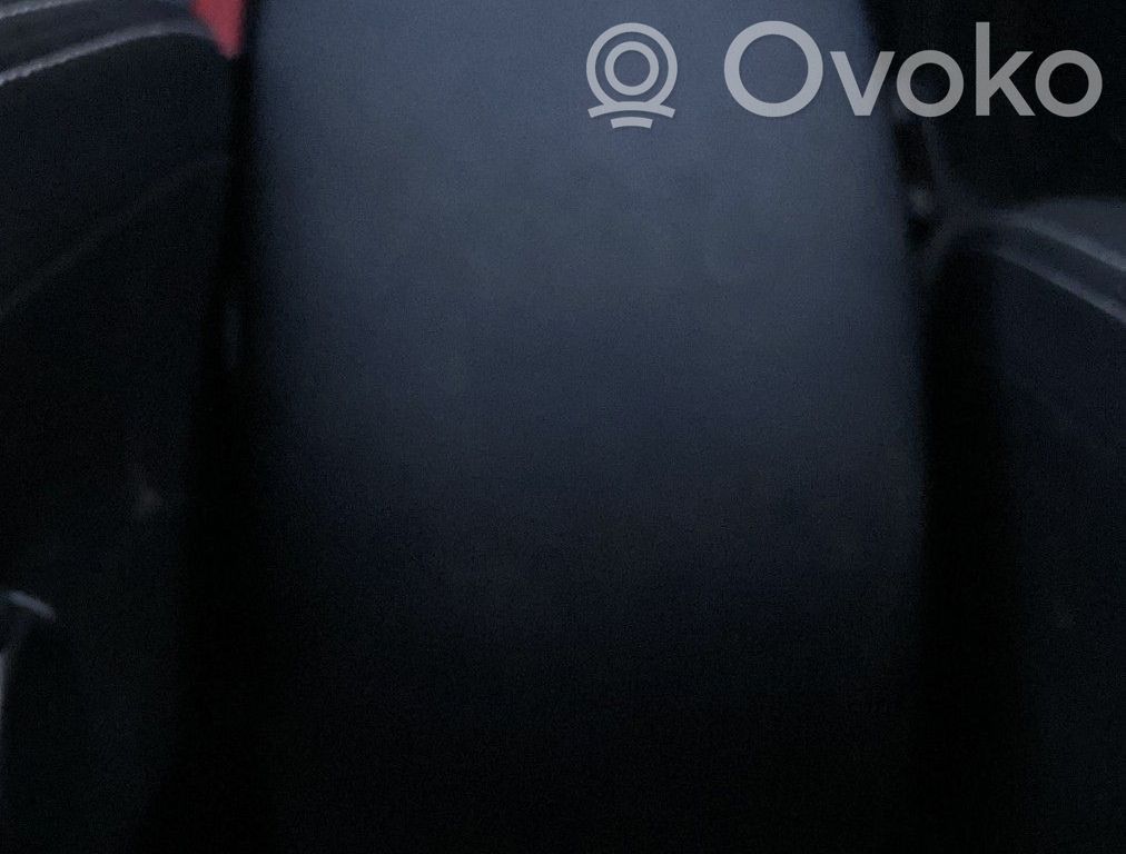 Citroen C4 II Reposabrazos 