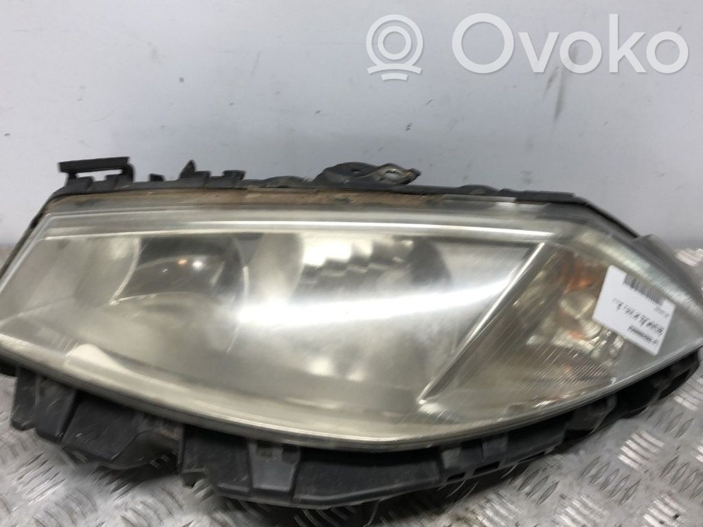 Renault Megane II Headlight/headlamp 