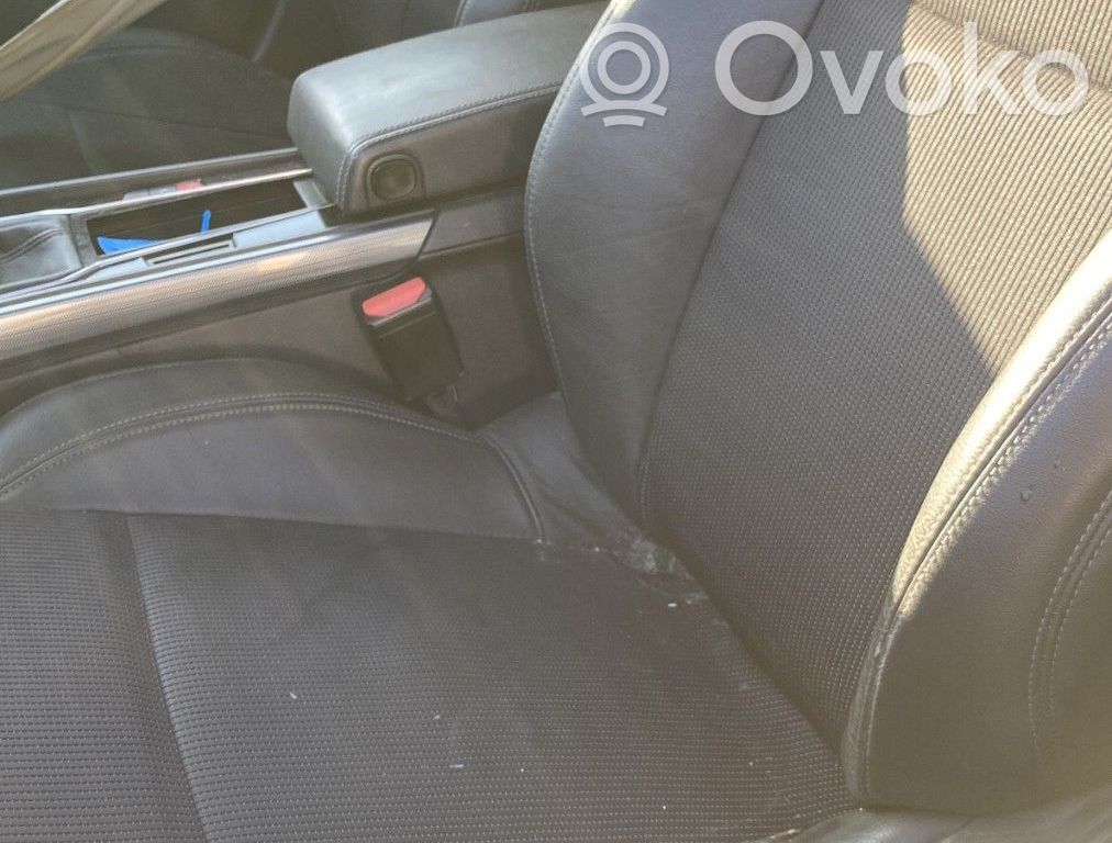Peugeot 508 Sedile anteriore del conducente 
