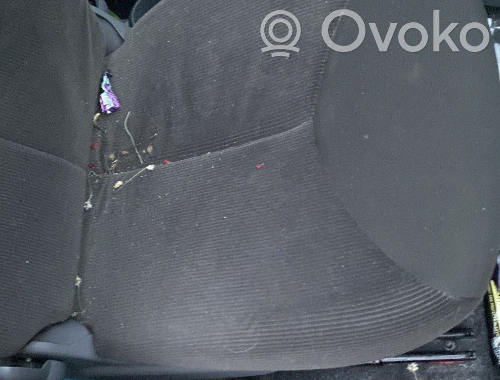 Citroen C1 Etumatkustajan istuin 
