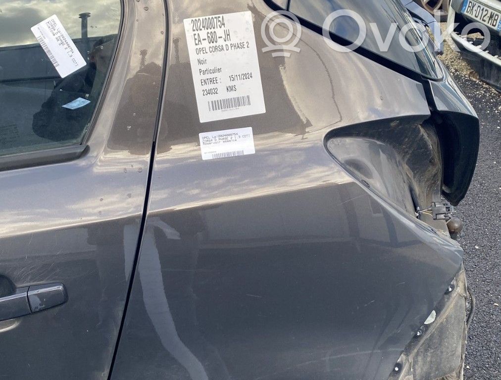 Opel Corsa D Takakulmapaneeli 