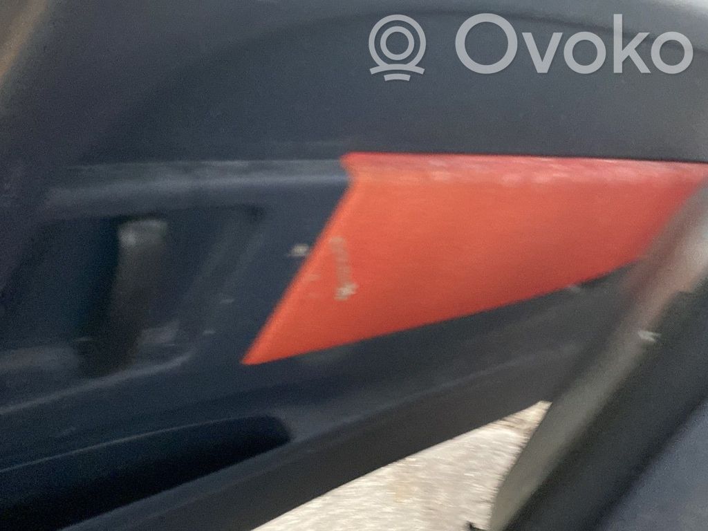 Peugeot 1007 Rivestimento del pannello della portiera anteriore 