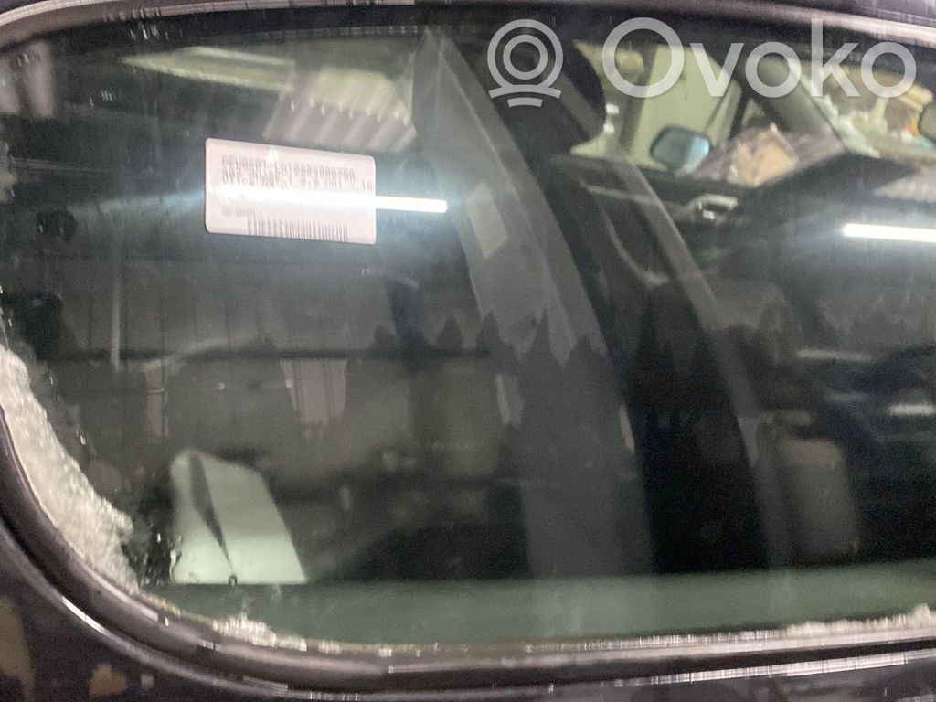 Peugeot 407 Geam ușă spate 