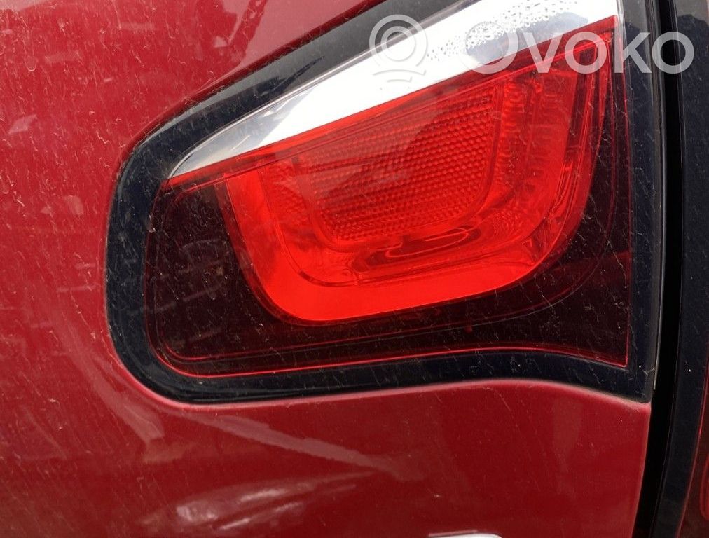Citroen C3 Lampă spate în capacul portbagajului 