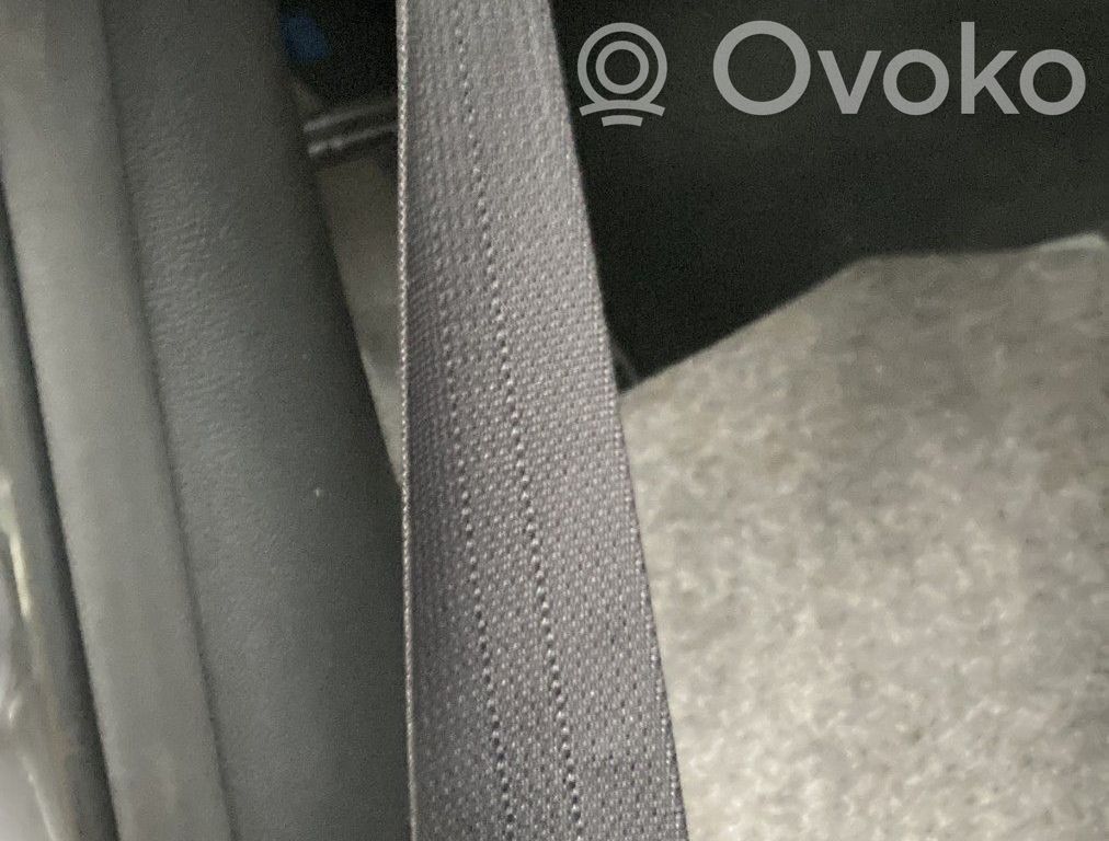 Infiniti EX Pas bezpieczeństwa fotela tylnego 