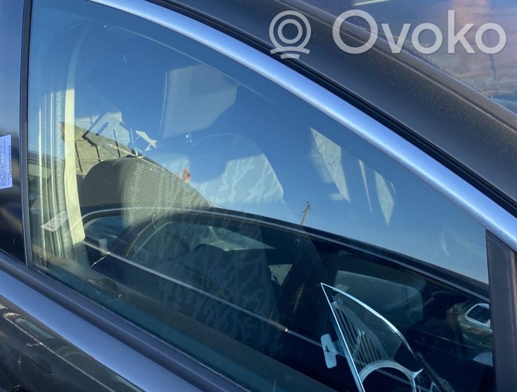 Peugeot 3008 I Vetro del finestrino della portiera anteriore - quattro porte