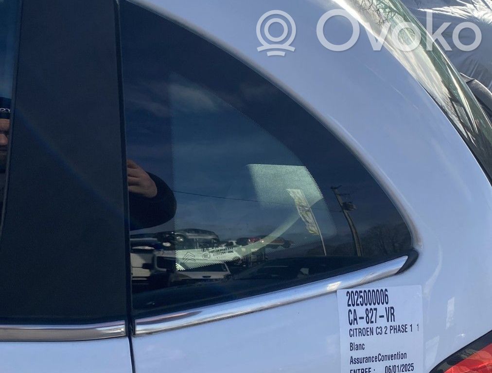 Citroen C3 Szyba karoseryjna tylna 