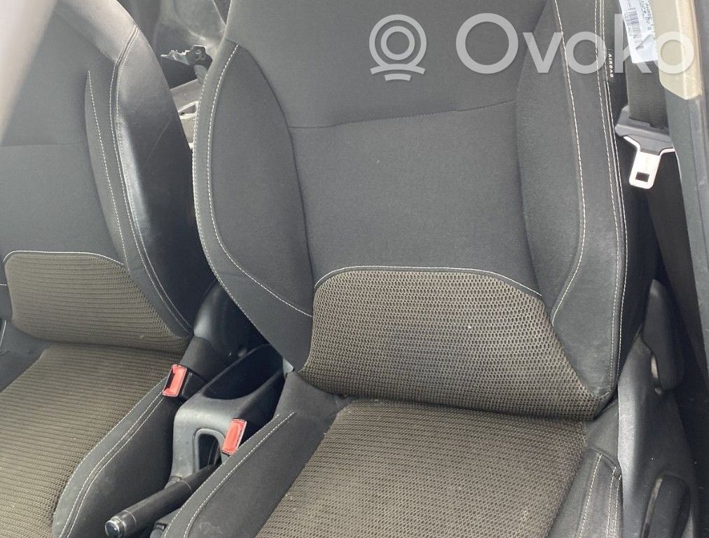 Citroen C3 Fotel przedni kierowcy 