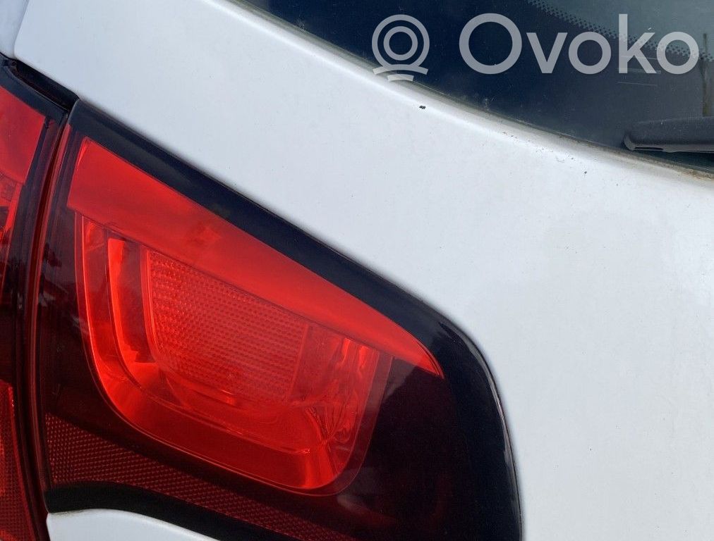 Citroen C3 Luci posteriori del portellone del bagagliaio 