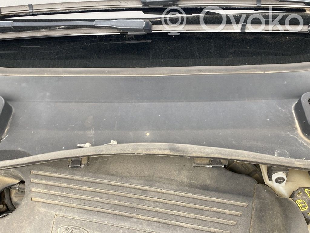 Ford Kuga II Wiper trim 