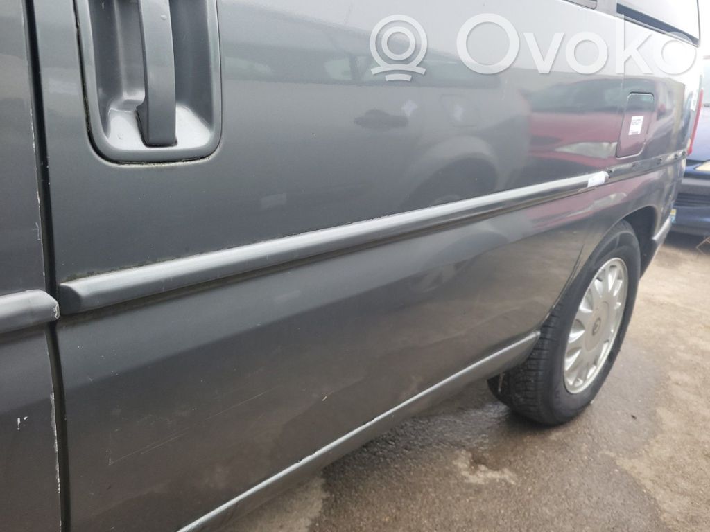 Lancia Zeta Mască ușă spate (turnată) 