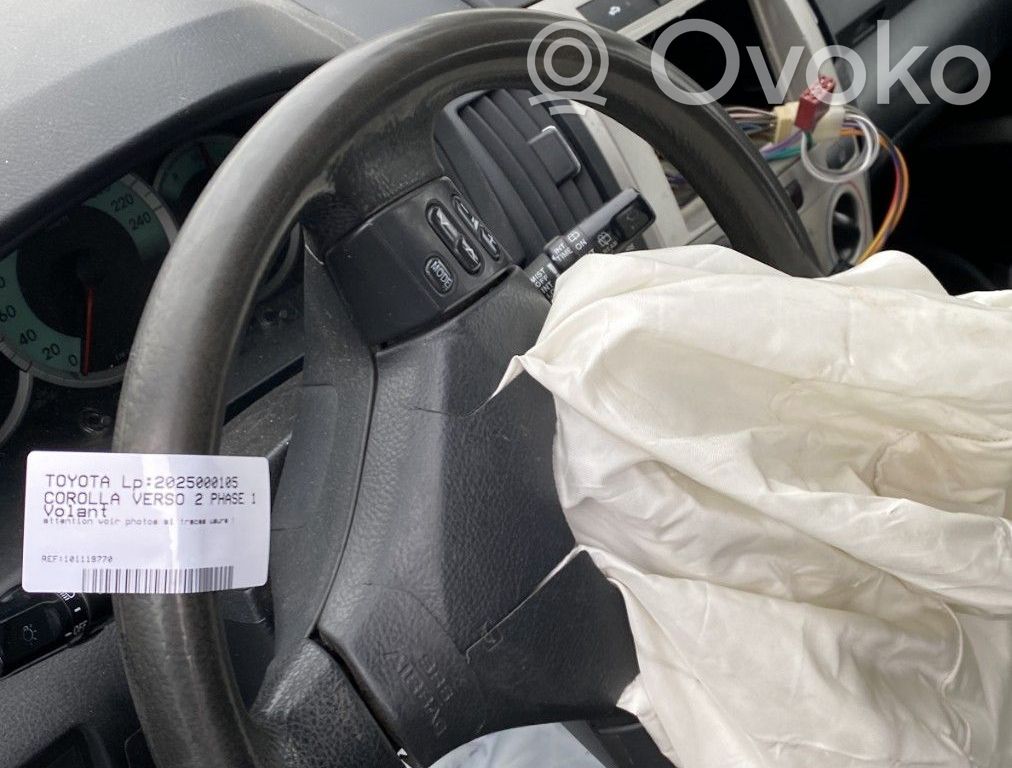 Toyota Corolla Verso E121 Volante 