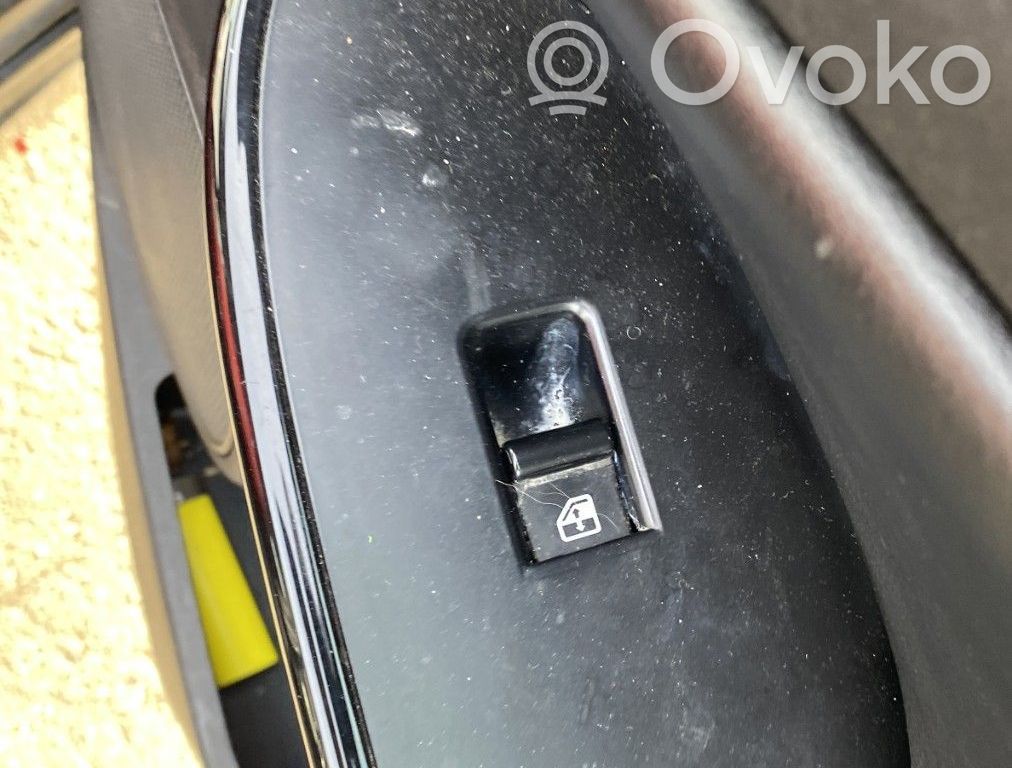 Alfa Romeo Giulietta Przyciski szyb 