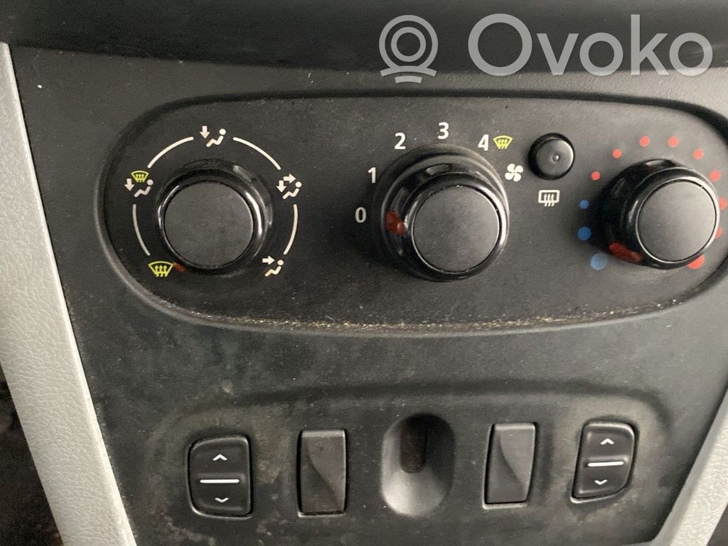 Dacia Logan II Unitate control climatizare