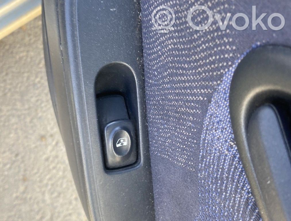 Interruptor del elevalunas eléctrico   7700430000
