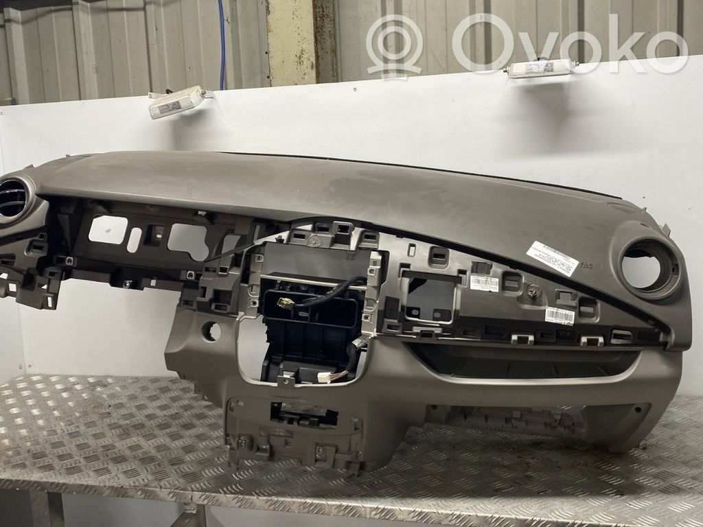 Panel de instrumentos   681005070R