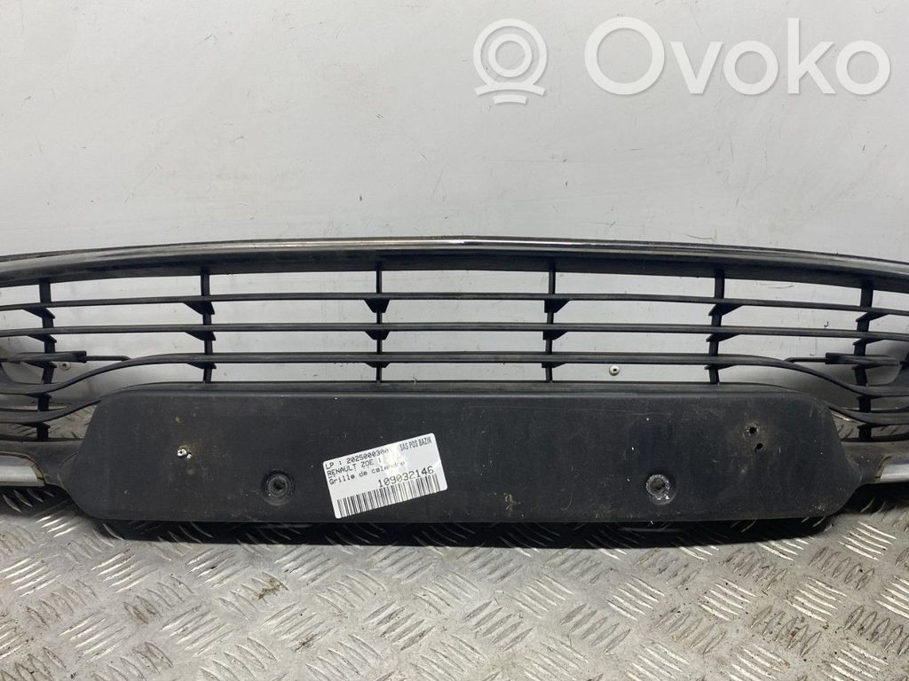 Renault Zoe Front grill 