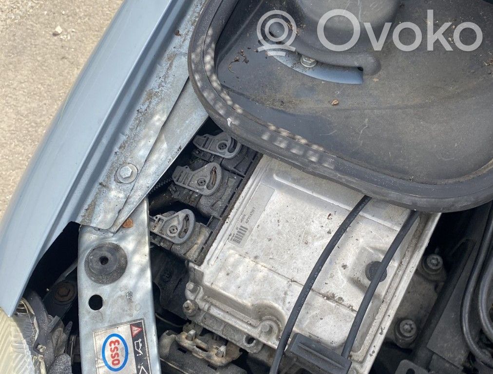 Peugeot 206 Engine control unit/module 