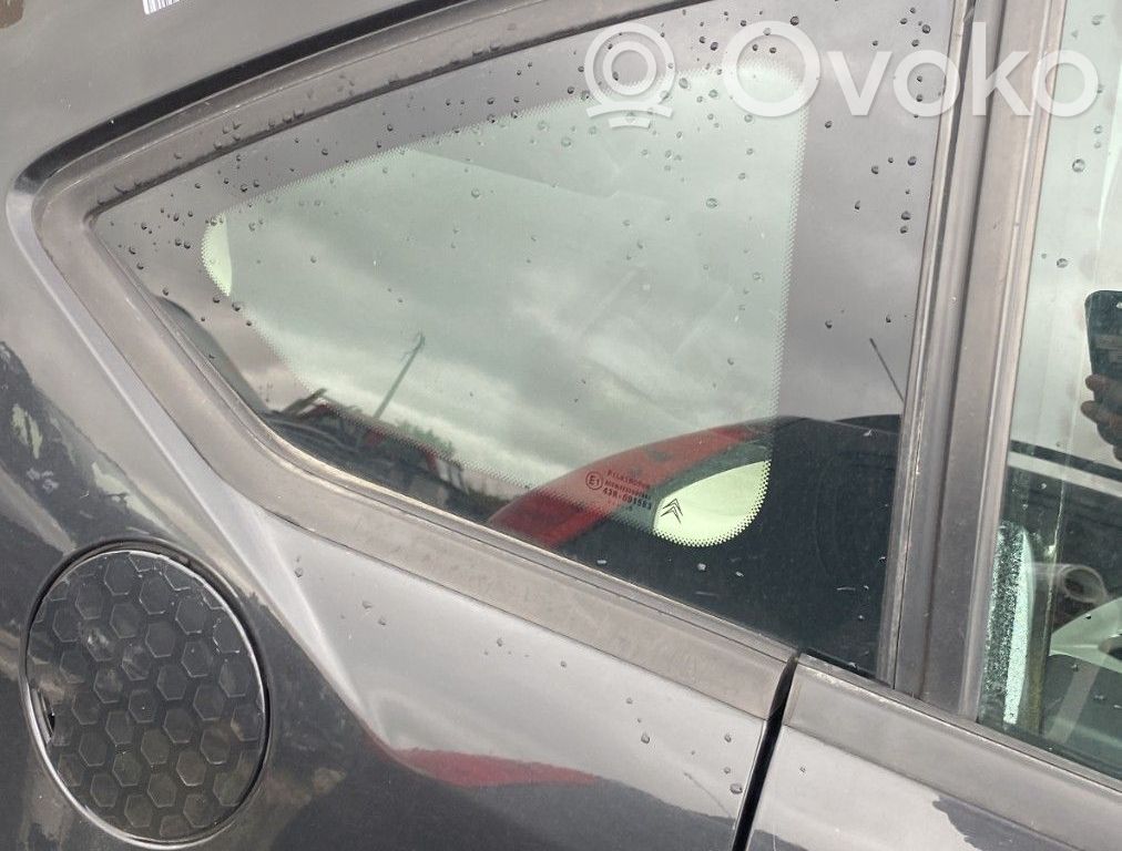 Citroen C4 I Szyba karoseryjna tylna 