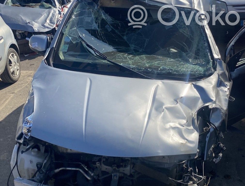 Nissan Note (E11) Polttoainesäiliö 