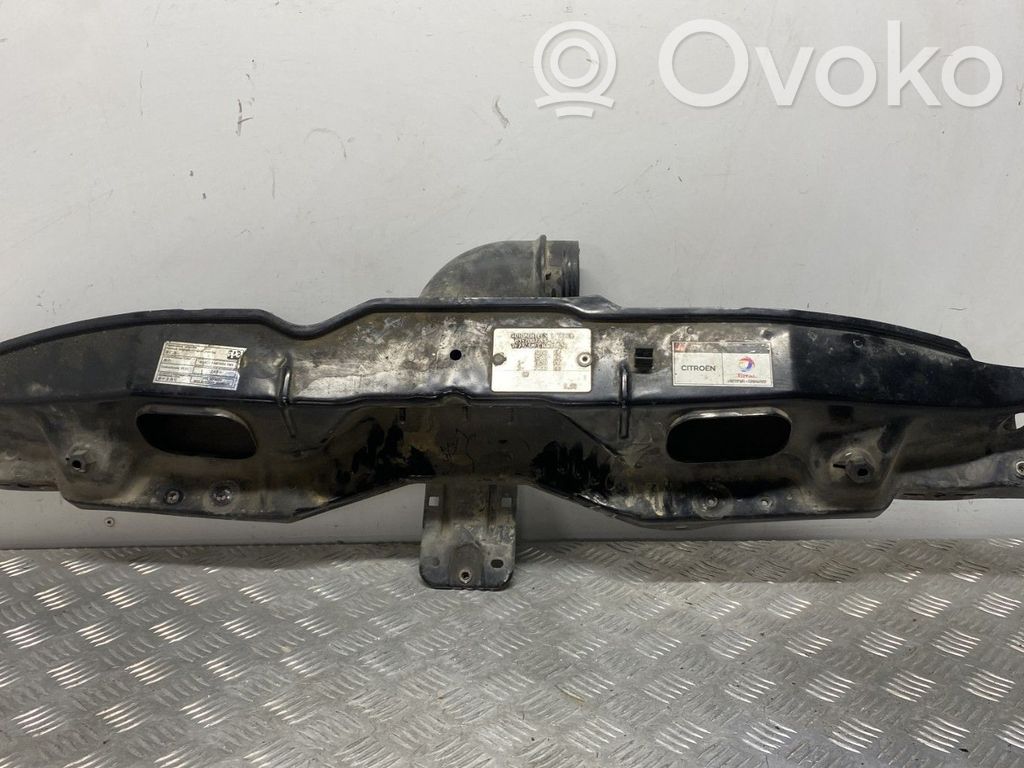 Citroen Jumper Radiatoru paneļa augšējā daļa (televizors) 