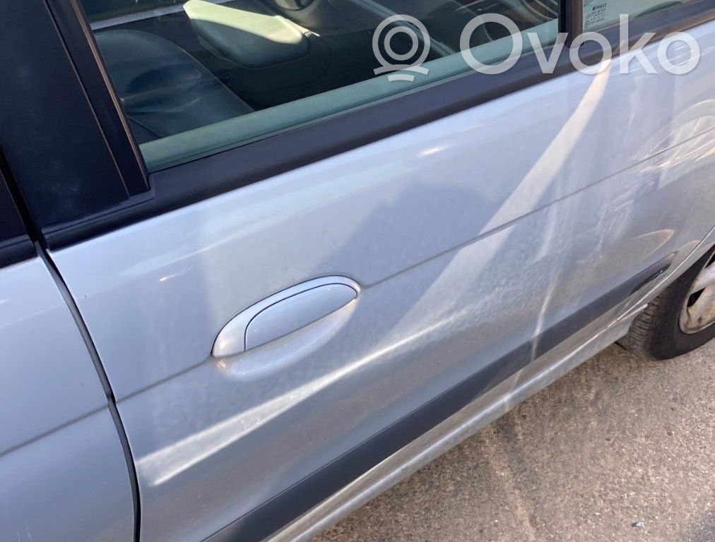 Renault Scenic I Drzwi przednie 