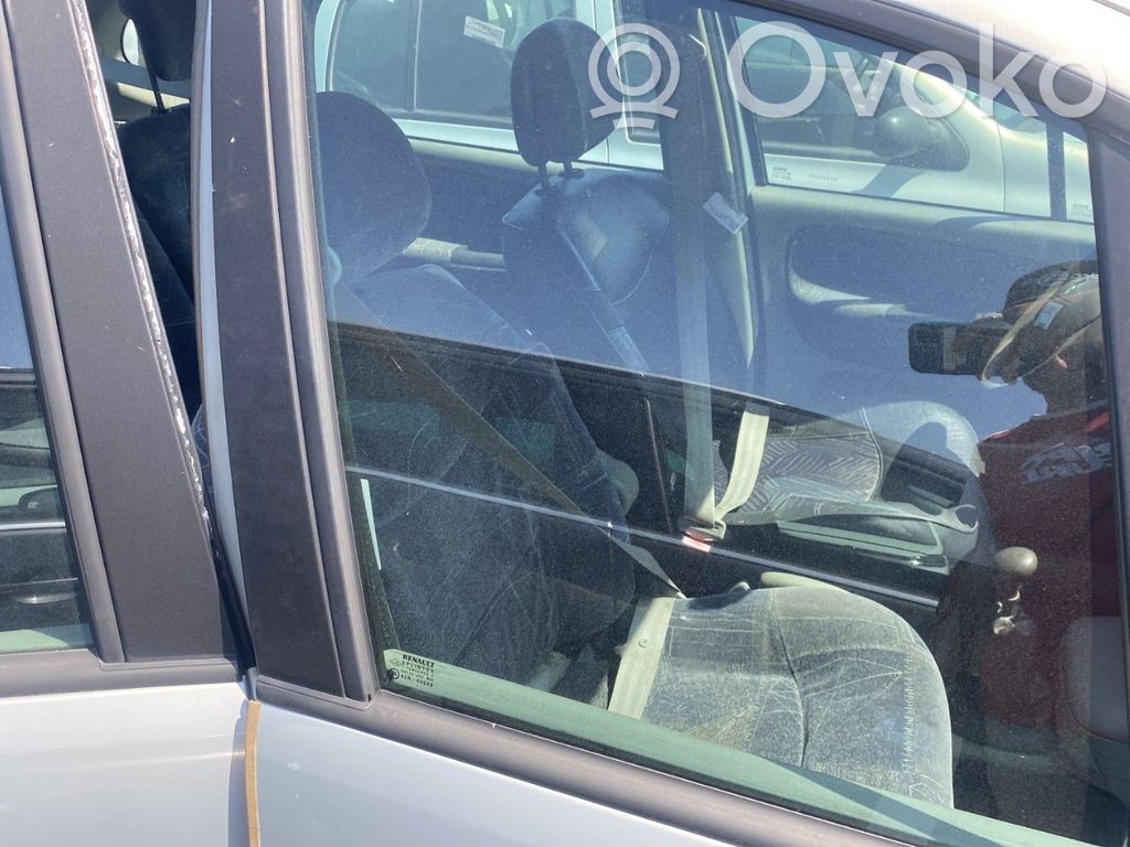 Renault Scenic I Vetro del finestrino della portiera anteriore - quattro porte