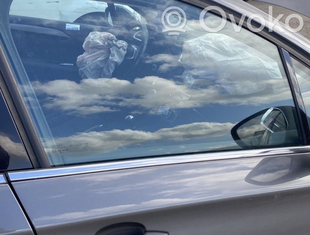 Citroen C4 II Vetro del finestrino della portiera anteriore - quattro porte