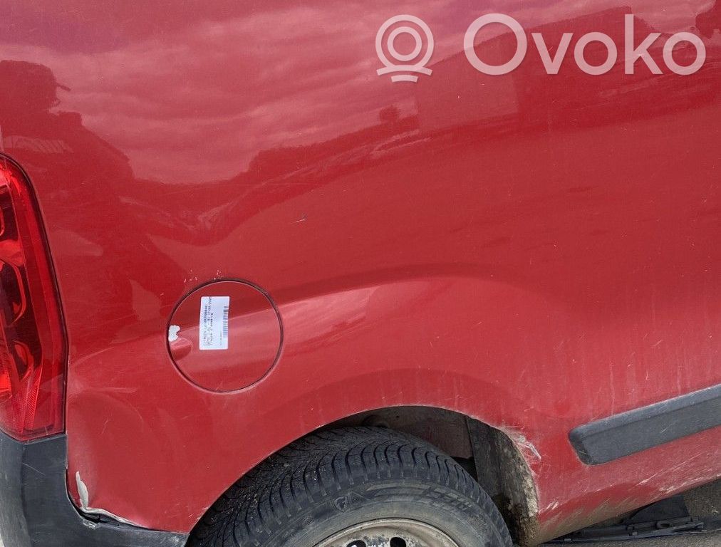 Panel lateral trasero   1611900080