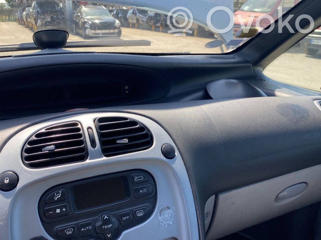Citroen Xsara Picasso Panel de instrumentos 