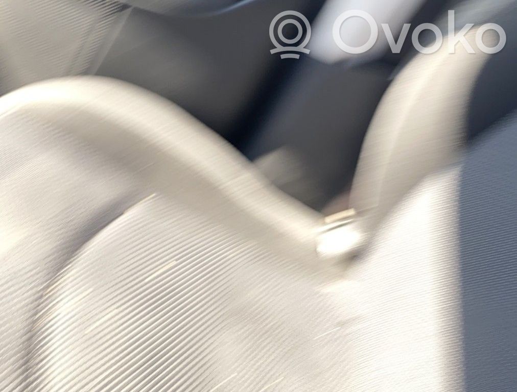 Peugeot 206+ Fotel przedni pasażera 