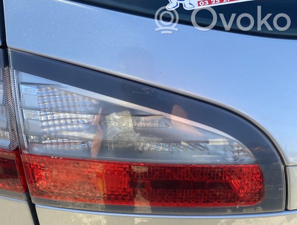 Ford S-MAX Luci posteriori del portellone del bagagliaio 