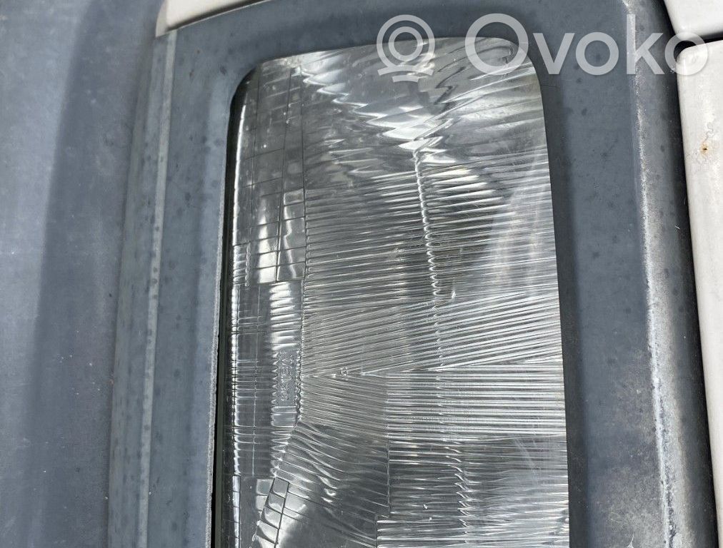 Renault Express Headlight/headlamp 
