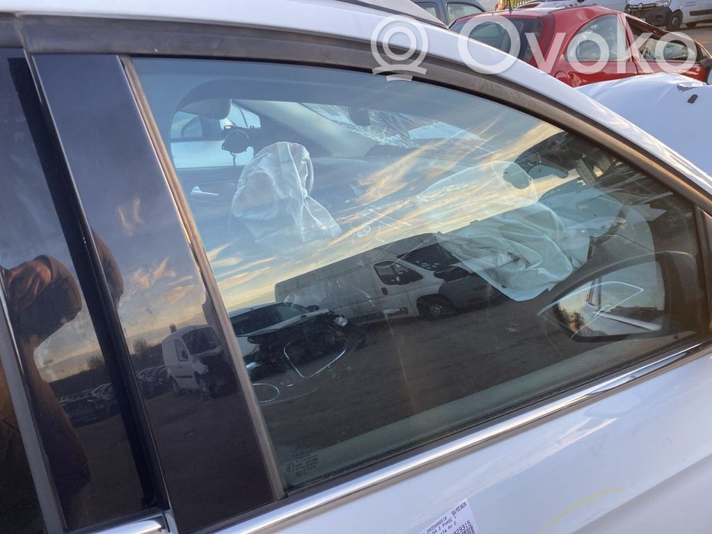 Ford Kuga II Szyba drzwi przednich 