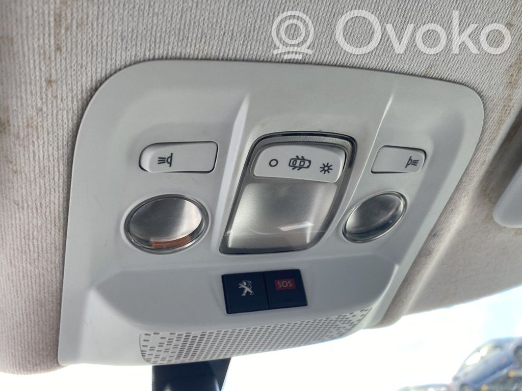 Peugeot 208 I Illuminazione sedili anteriori 