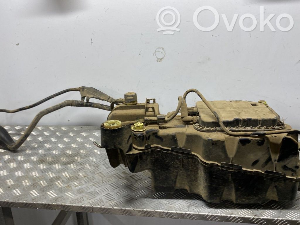 Peugeot Partner AdBlue liquid reservoir 