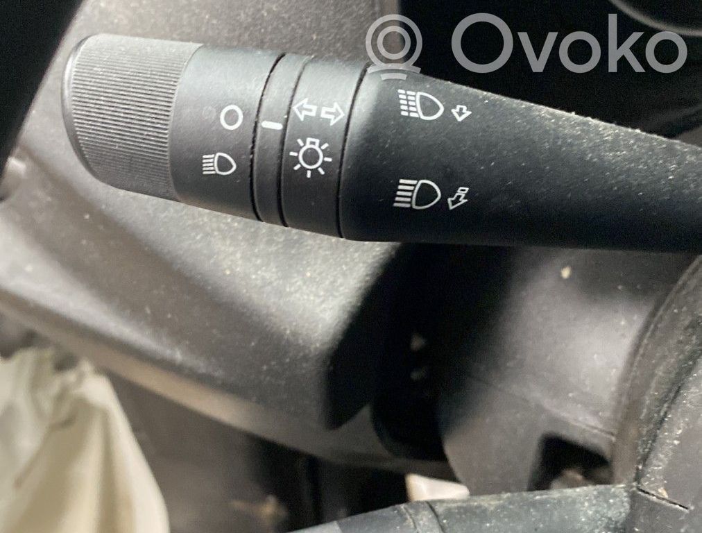 Fiat Doblo Commodo, commande essuie-glace/phare 