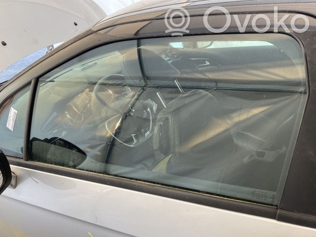 Citroen DS3 Vetro del finestrino della portiera anteriore - quattro porte