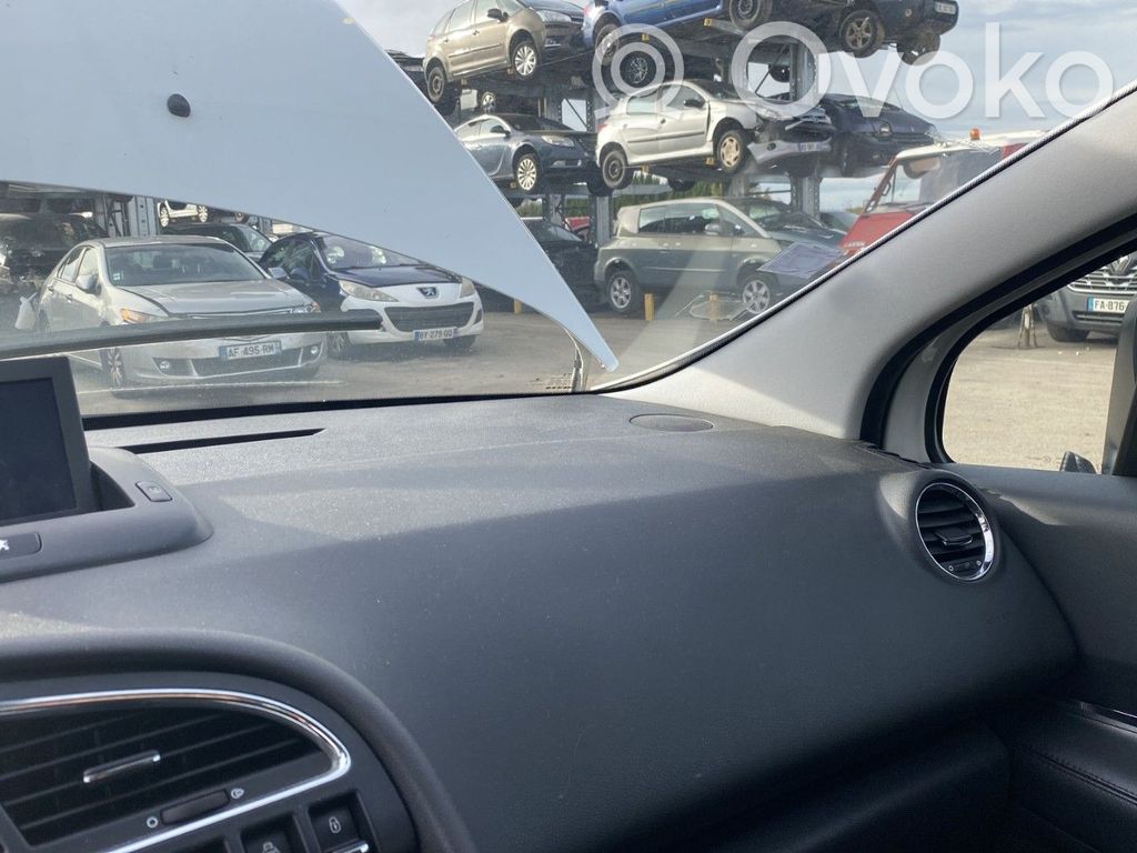 Peugeot 3008 I Bord 